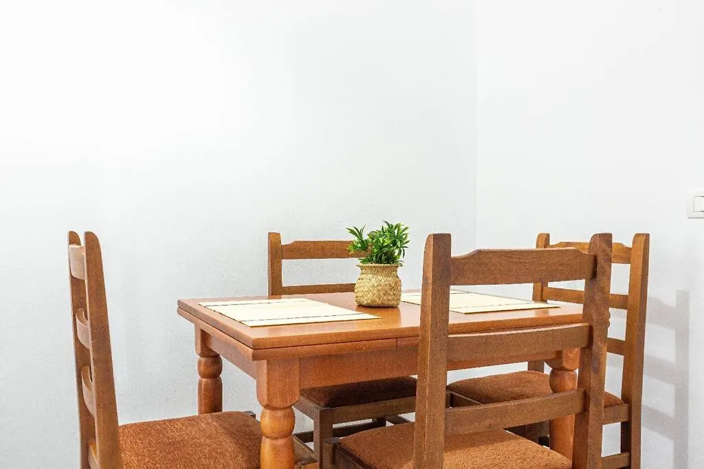 Hi'Mare Top View 2 Room, Parking, Kitchen & Balcony 希马拉 0*,  阿尔巴尼亚
